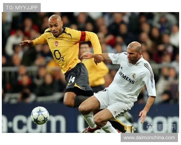 皇马与阿森纳欧冠对阵历史:两队交锋的战术对比 皇马与阿森纳欧冠对阵历史:两队交锋的战术对比